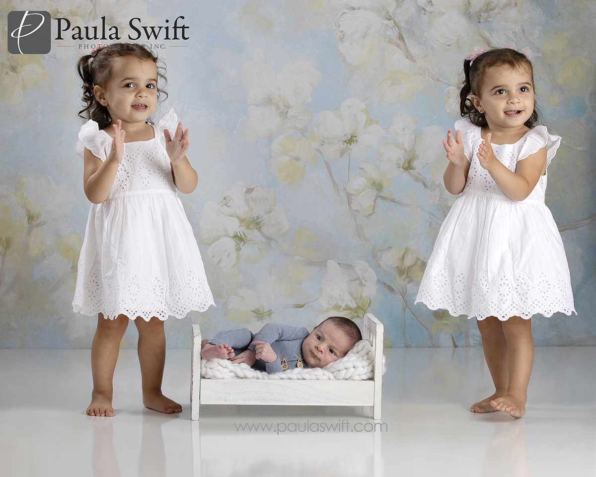 Newborn Twins Photo Session 0003