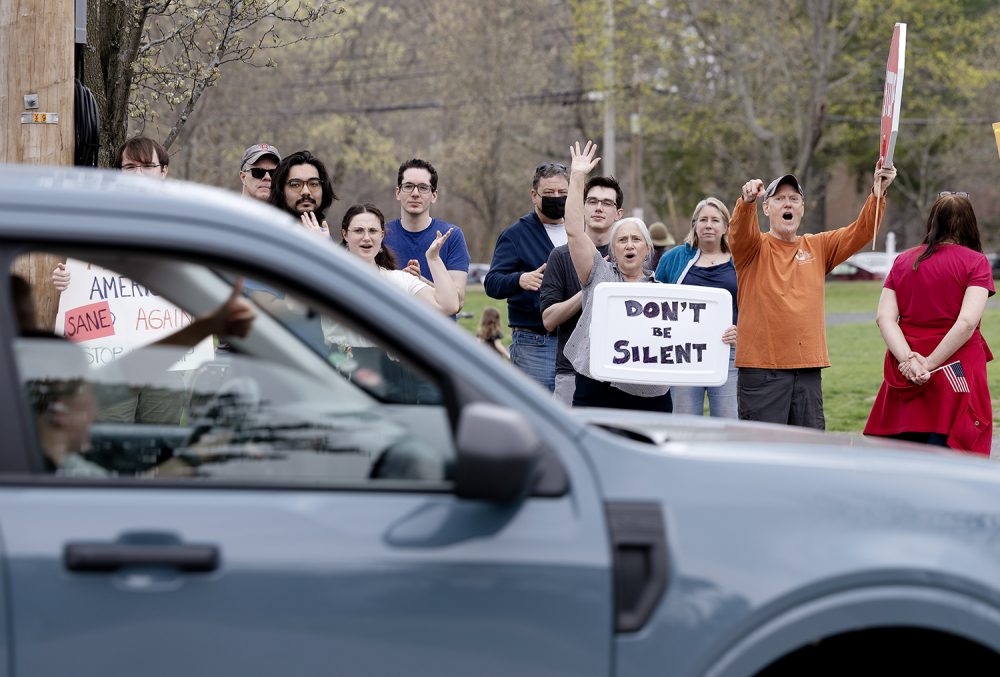 no more kings rally 05