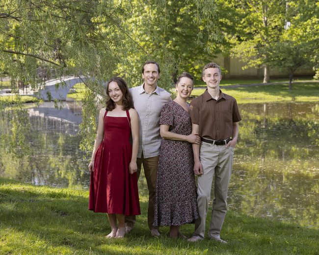 Outdoor family portrait photographed in Brookline near Boston by Paula Swift Photography